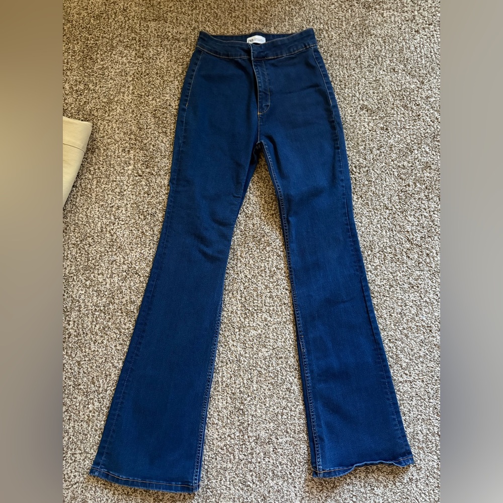 High-Rise Dark Blue Flare Jeans - Women